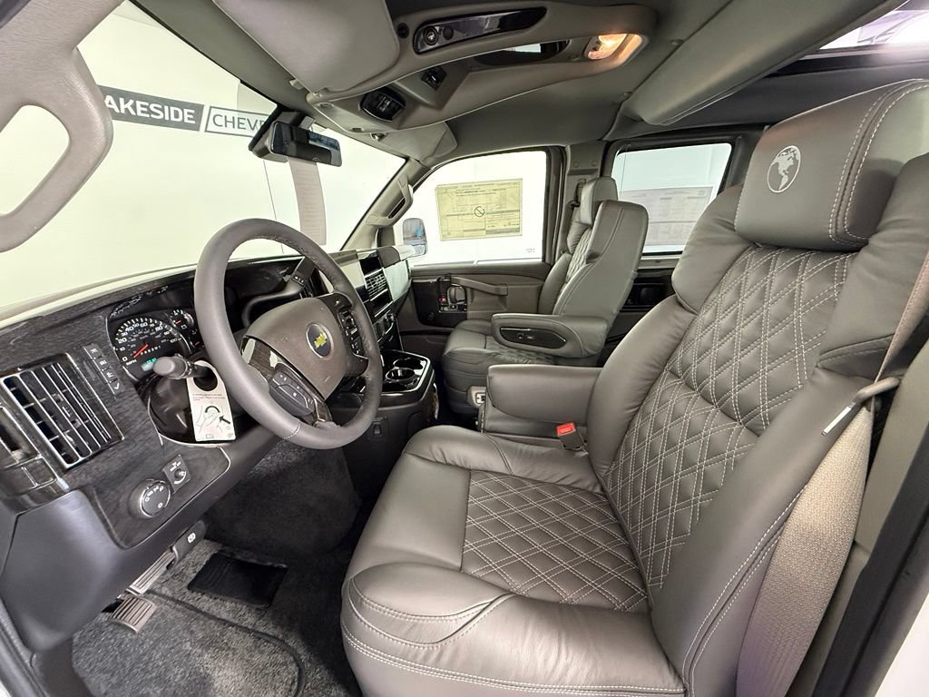 New 2026 Chevrolet Express 2500 w/ Driver Convenience Package RWD image 17