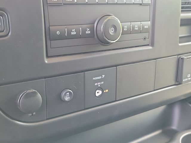 New 2026 GMC Savana 2500 w/ Driver Convenience Package RWD image 27