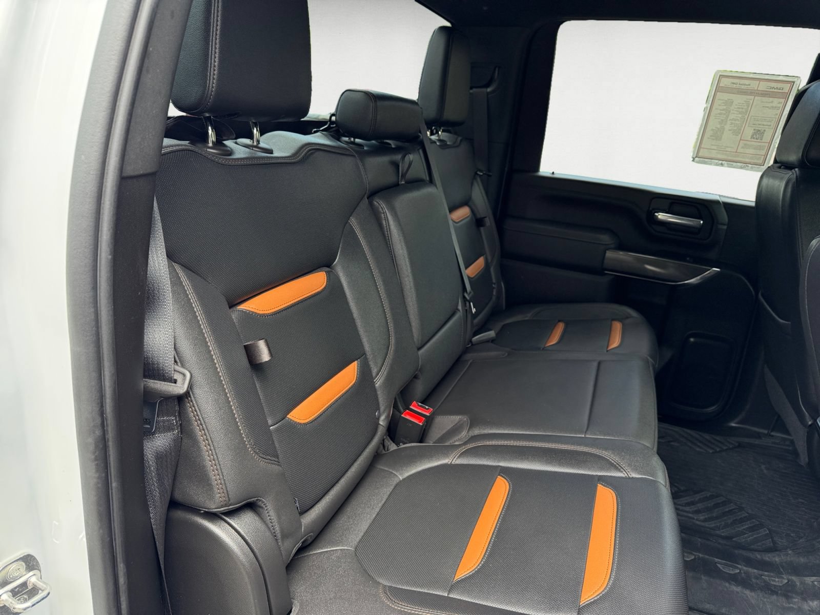 Used 2023 GMC Sierra 2500 AT4 AWD/4WD image 9
