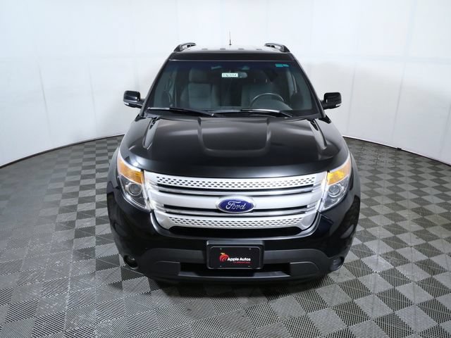 Used 2014 Ford Explorer XLT w/ Equipment Group 201A FWD image 3