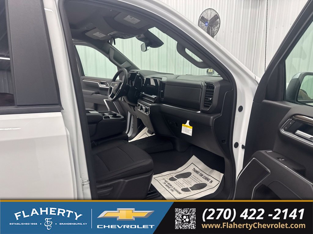 New 2026 Chevrolet Silverado 1500 LT AWD/4WD image 13