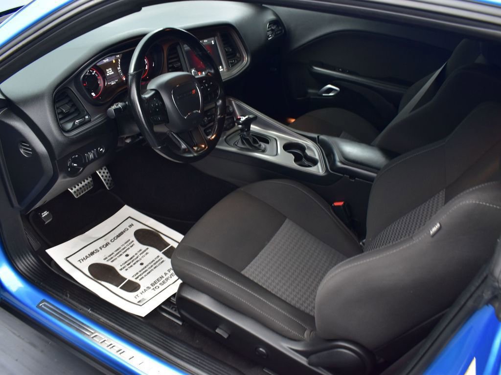 Used 2023 Dodge Challenger R/T w/ Blacktop Package image 11