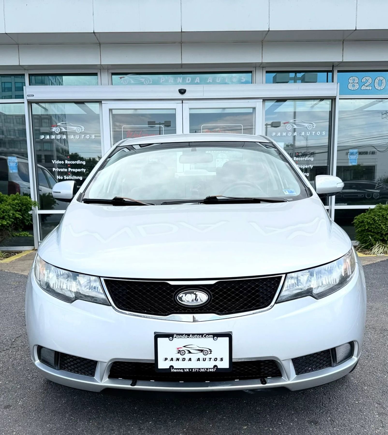 Used 2010 Kia Forte EX FWD image 2
