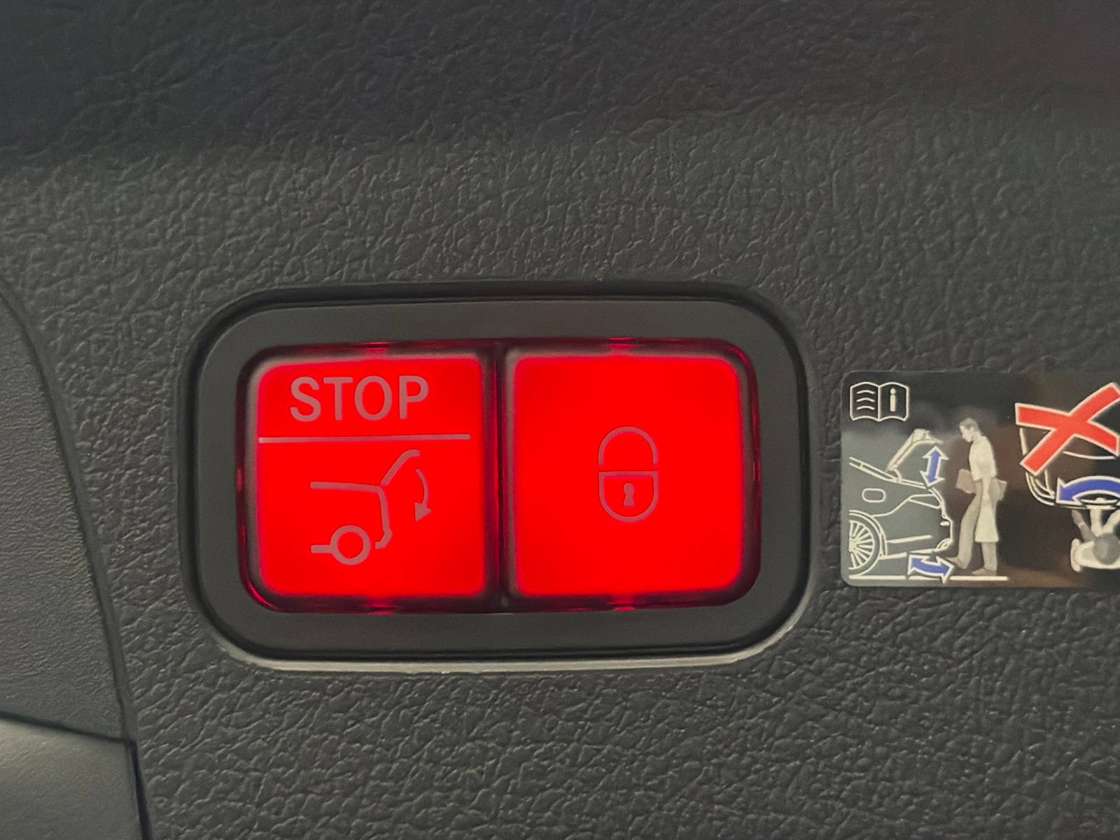 Certified 2026 Mercedes-Benz GLE 450 4MATIC Coupe image 17