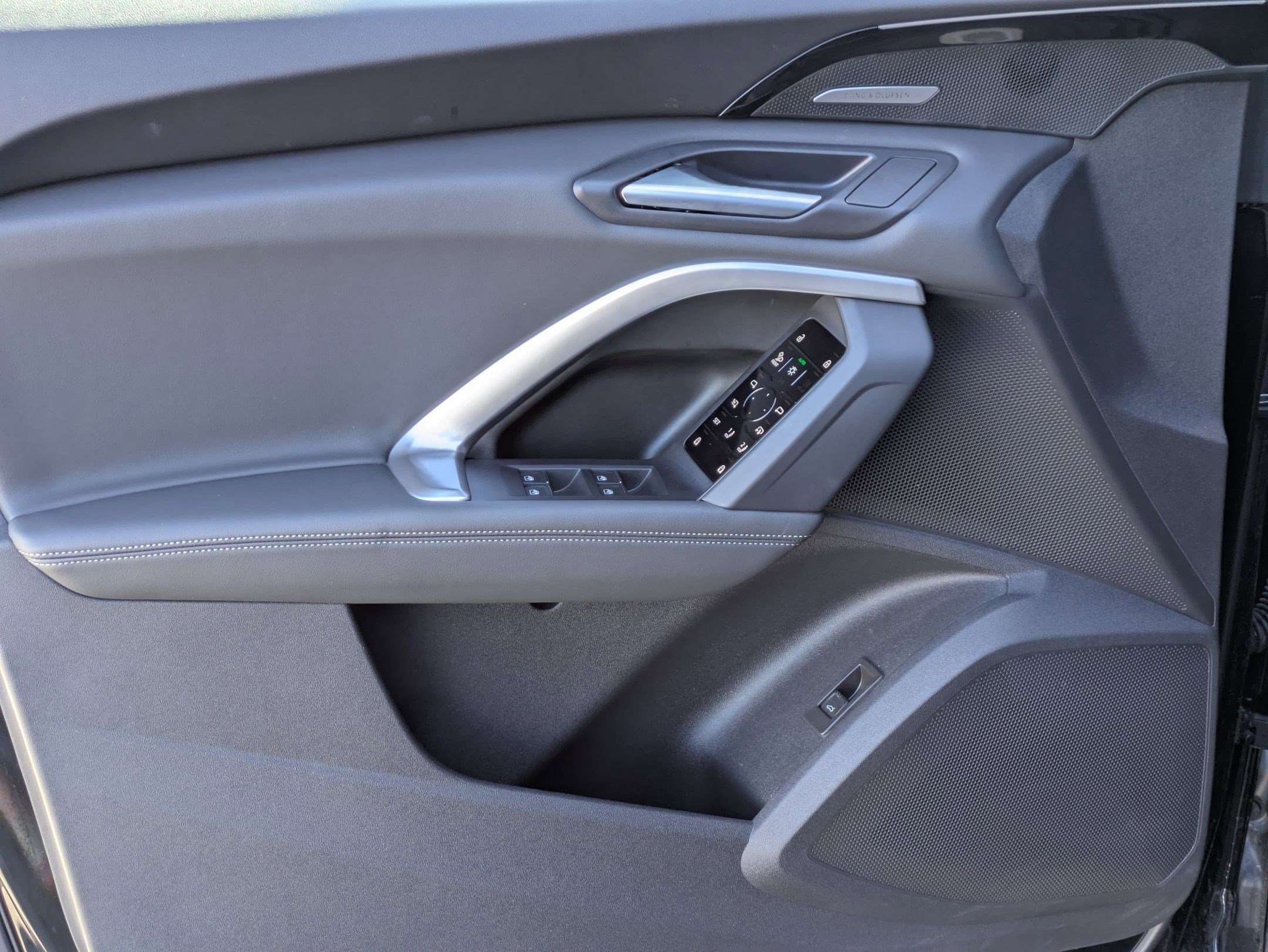 Certified 2025 Audi Q5 Premium Plus w/ Premium Plus image 10