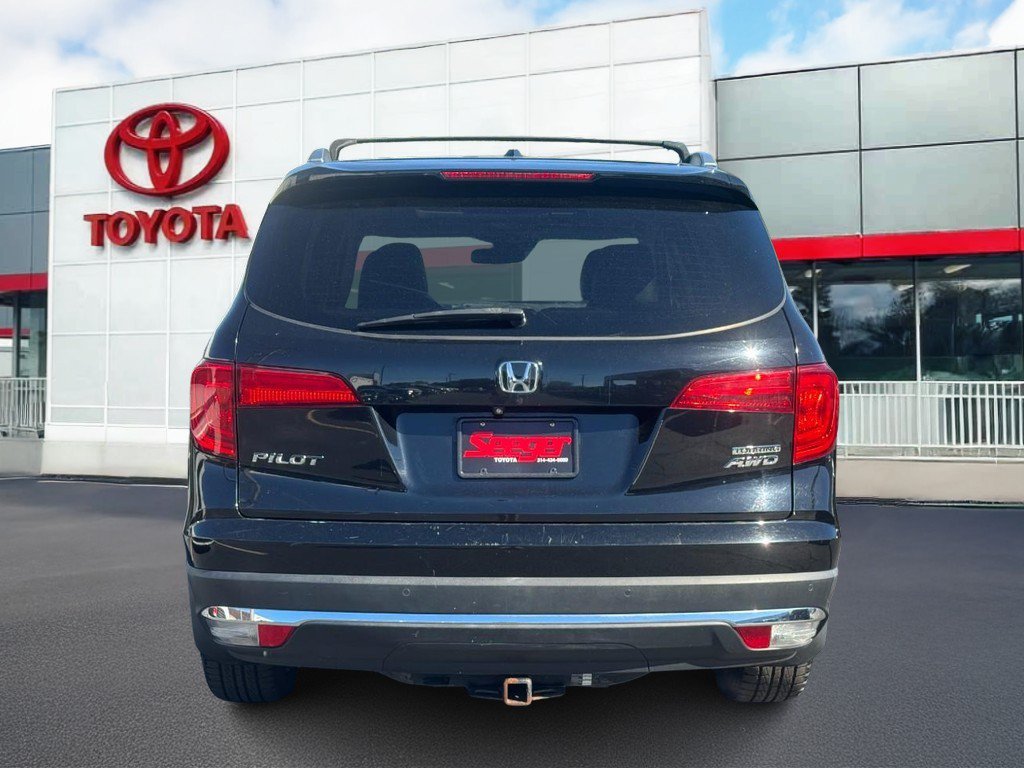 Used 2016 Honda Pilot Touring image 5