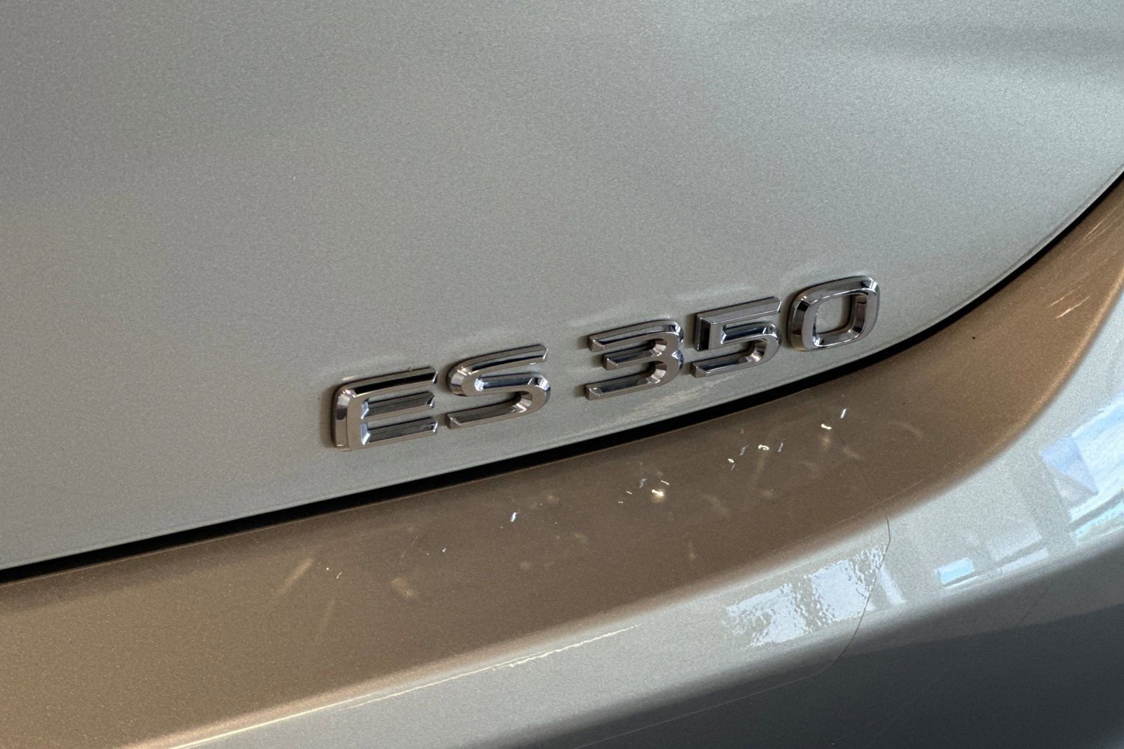 Used 2023 Lexus ES 350 w/ Premium Package FWD image 21
