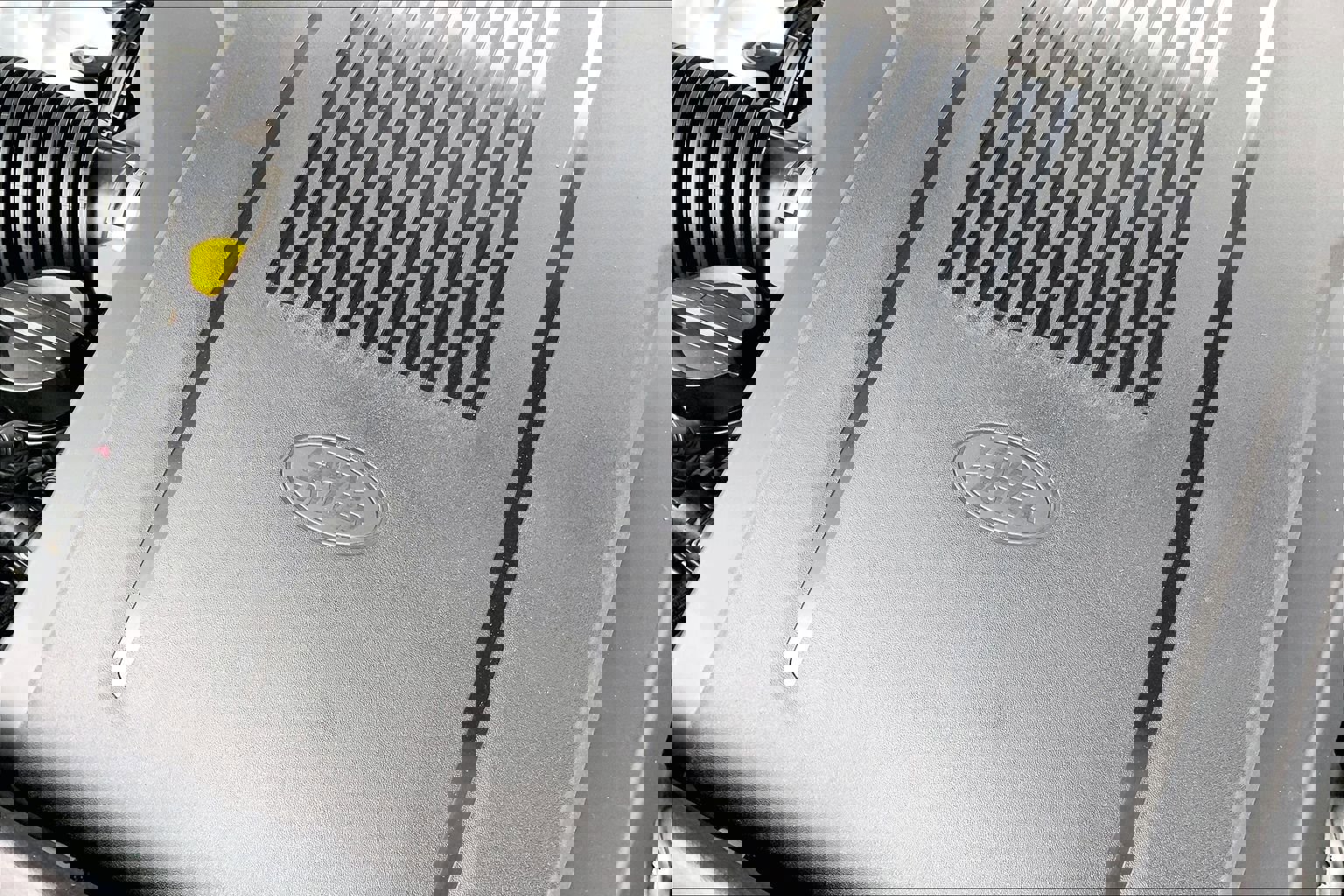 New 2026 Land Rover Range Rover SE image 17