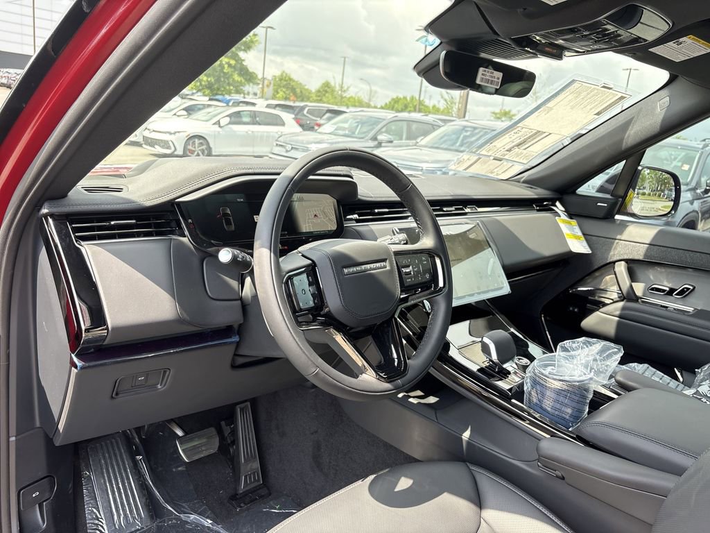 New 2025 Land Rover Range Rover Sport Dynamic SE image 12