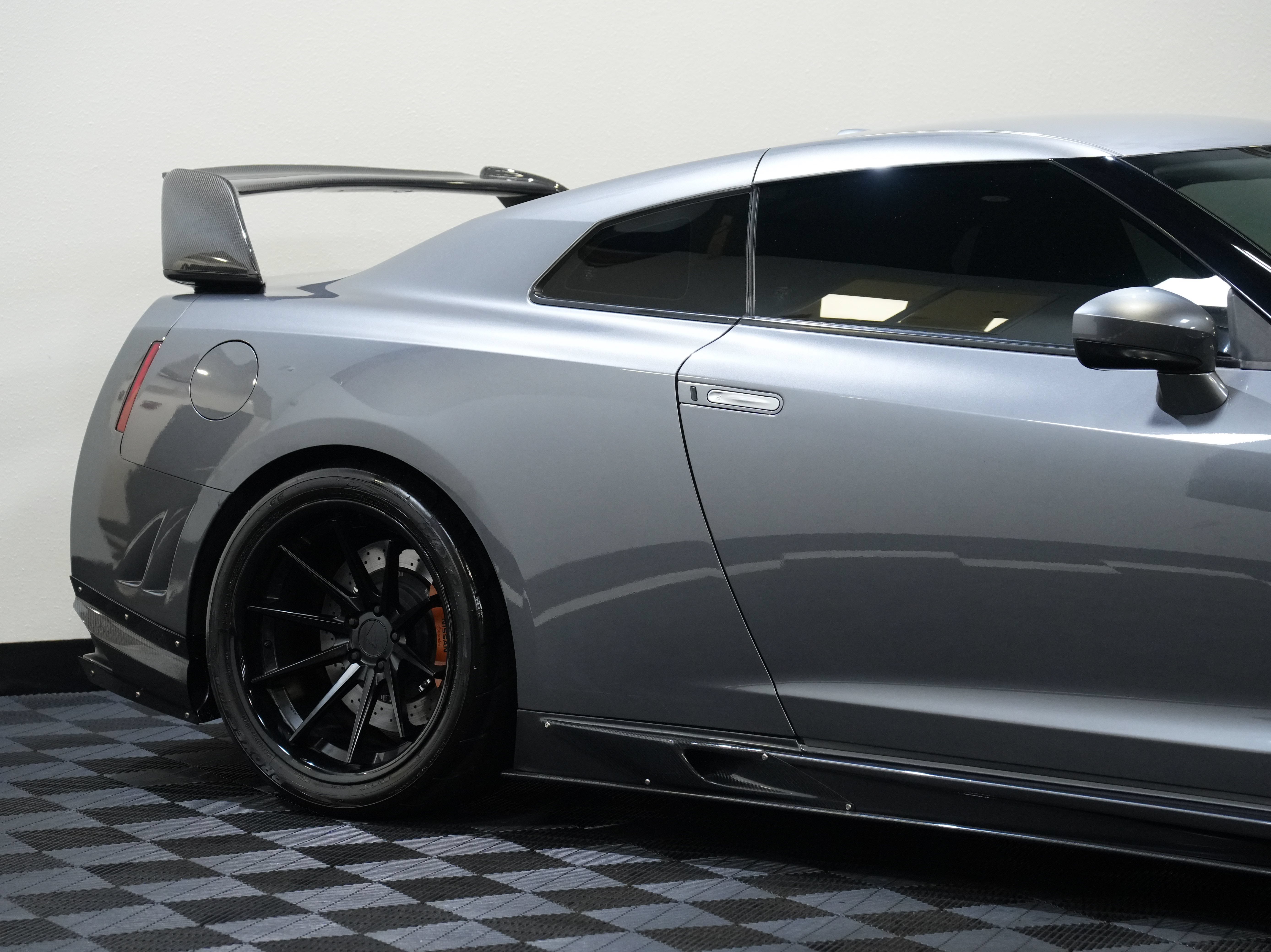 Used 2014 Nissan GT-R Premium AWD/4WD image 13