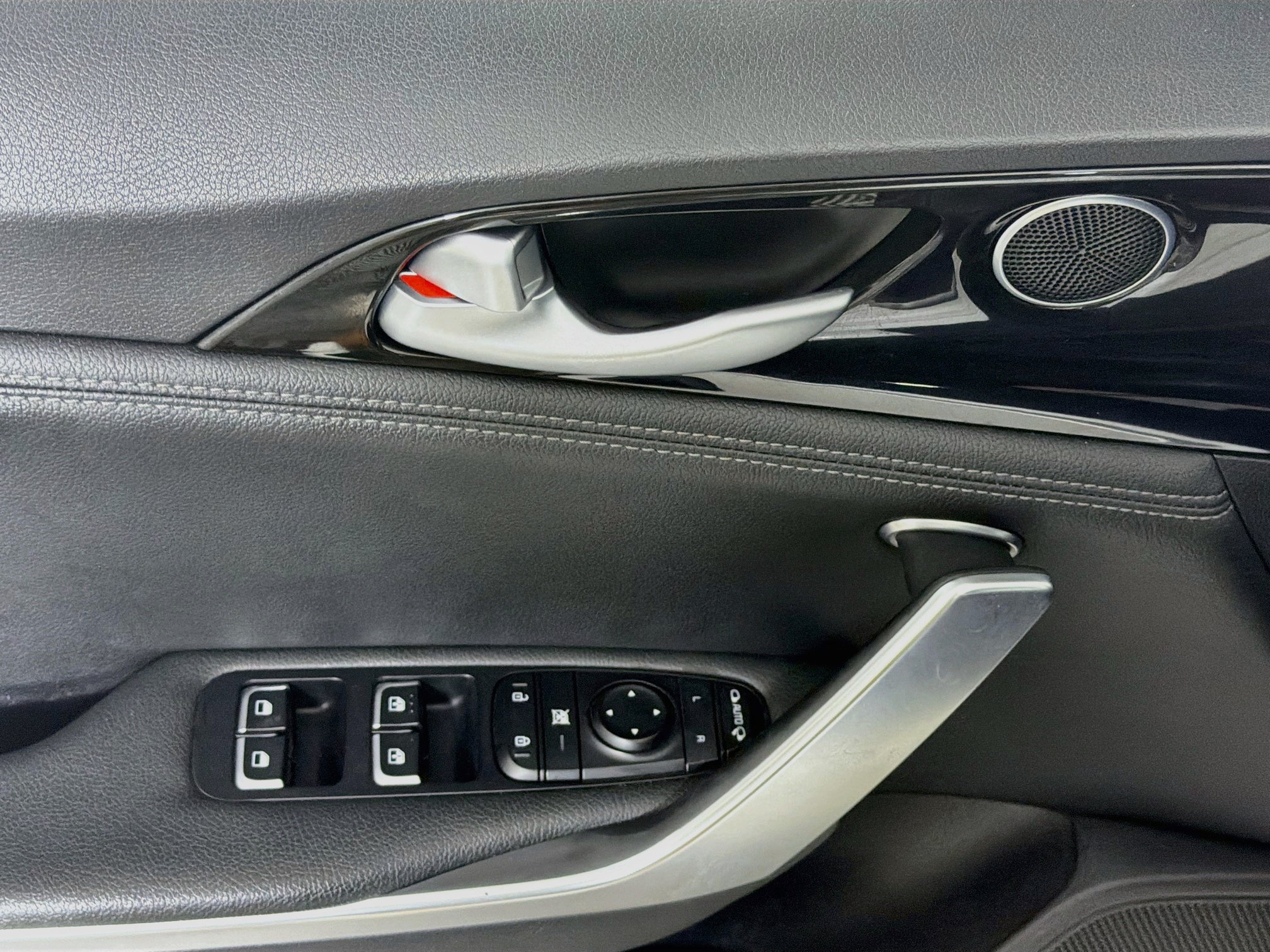 Used 2020 Kia Stinger GT-Line RWD image 15