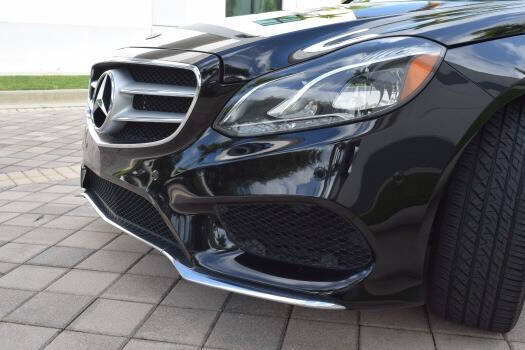 Used 2014 Mercedes-Benz E 250 BlueTEC Sedan image 14