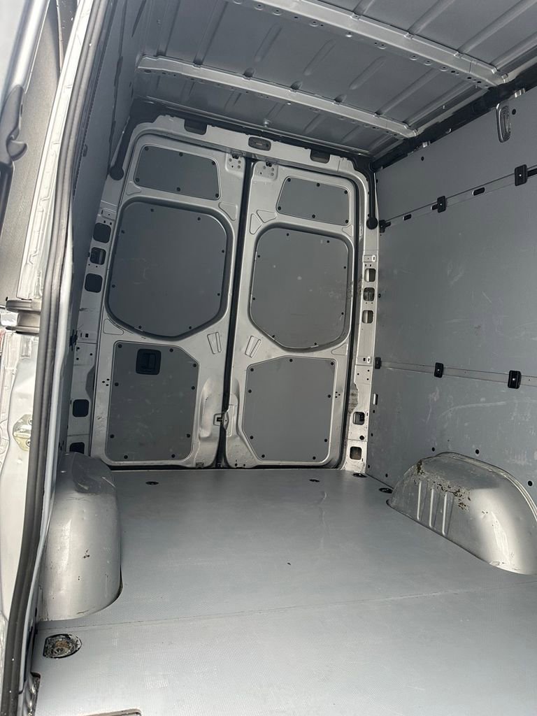 Used 2024 Mercedes-Benz Sprinter 144 Cargo w/ Parking Package image 25