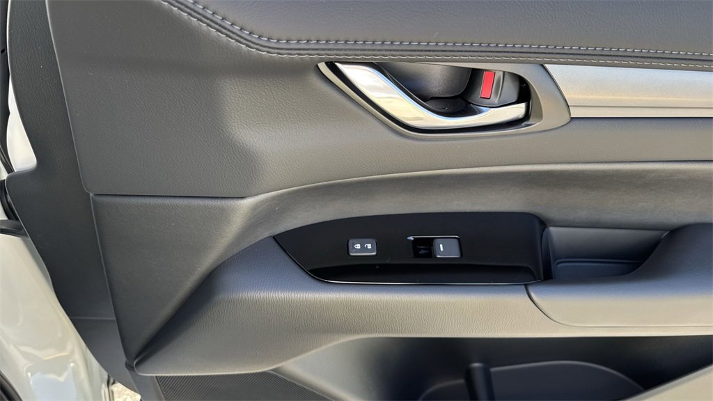 New 2025 MAZDA CX-5 AWD 2.5 S w/ Select Package image 45