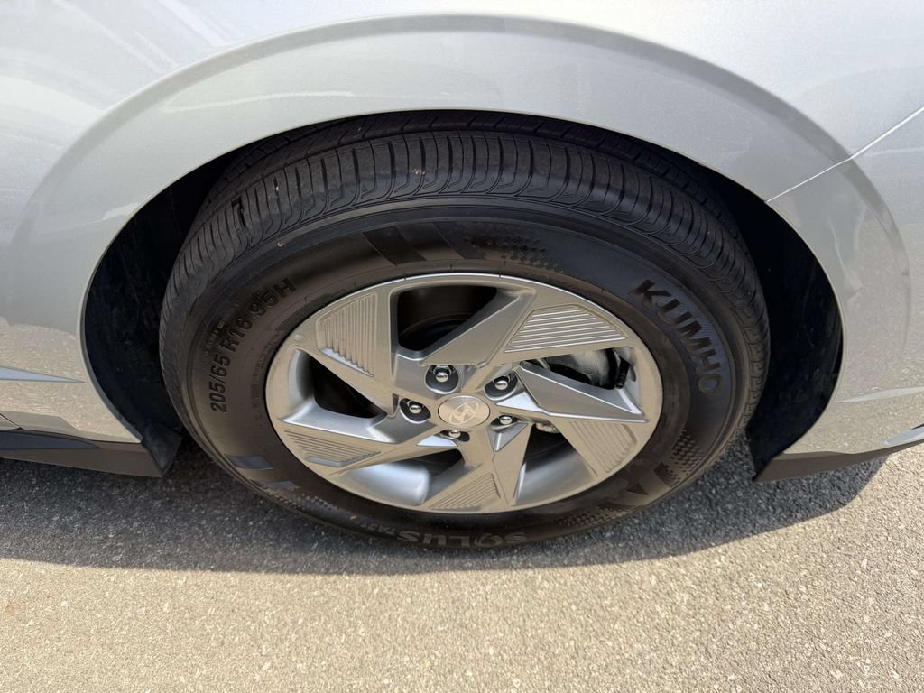 Used 2025 Hyundai Sonata SE FWD image 7