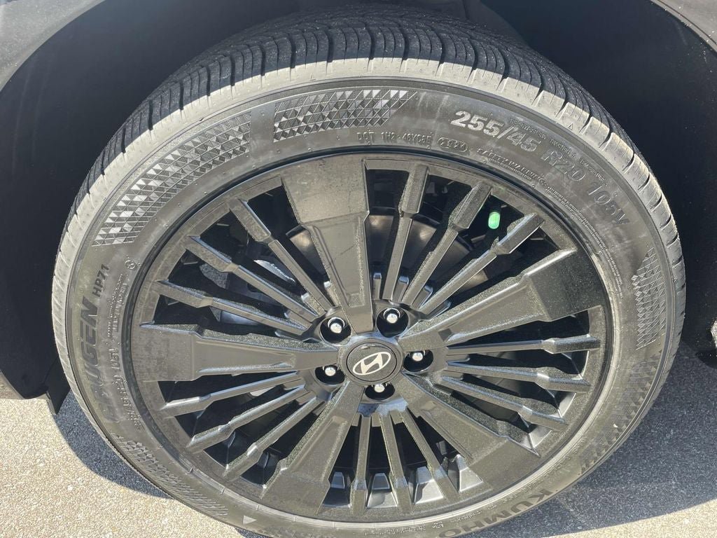 New 2025 Hyundai Santa Fe Calligraphy FWD image 15
