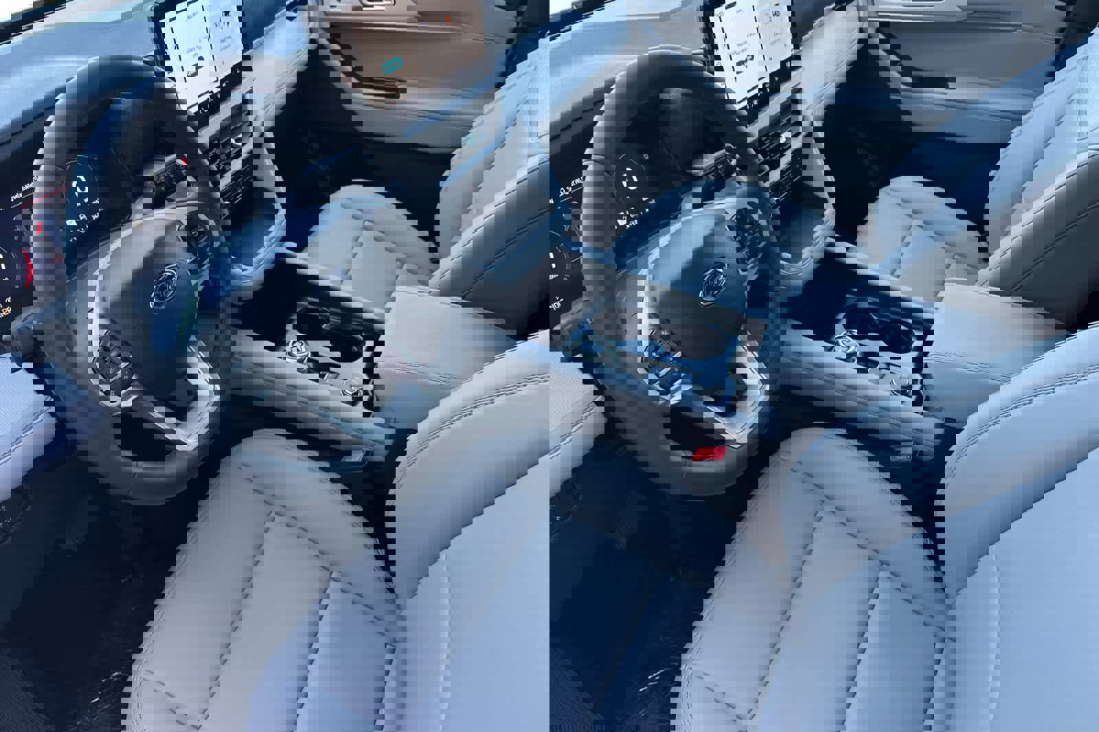 New 2026 Ford Explorer Active image 12