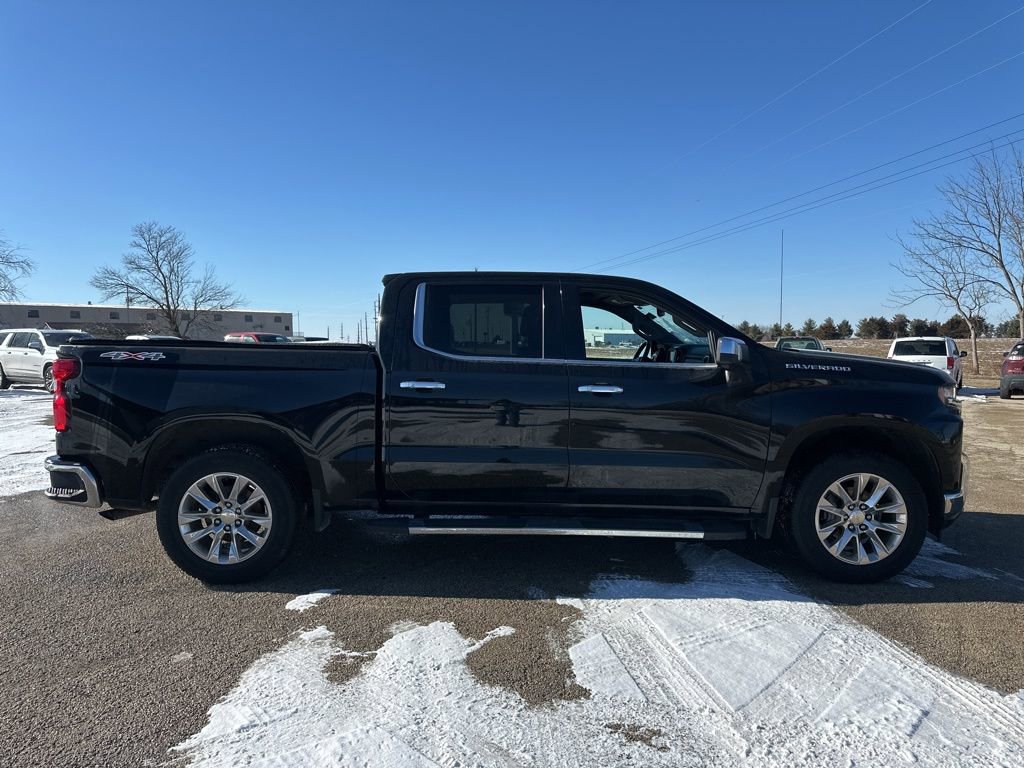 Used 2019 Chevrolet Silverado 1500 LTZ w/ LTZ Plus Package AWD/4WD image 4