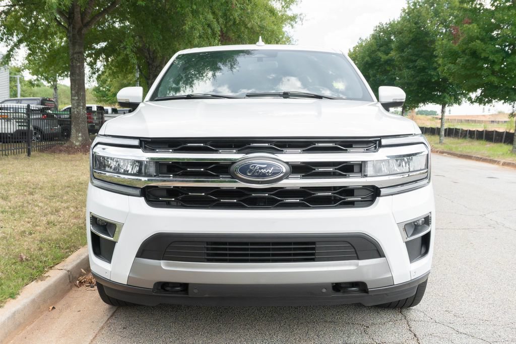Used 2024 Ford Expedition Max Limited AWD/4WD image 3