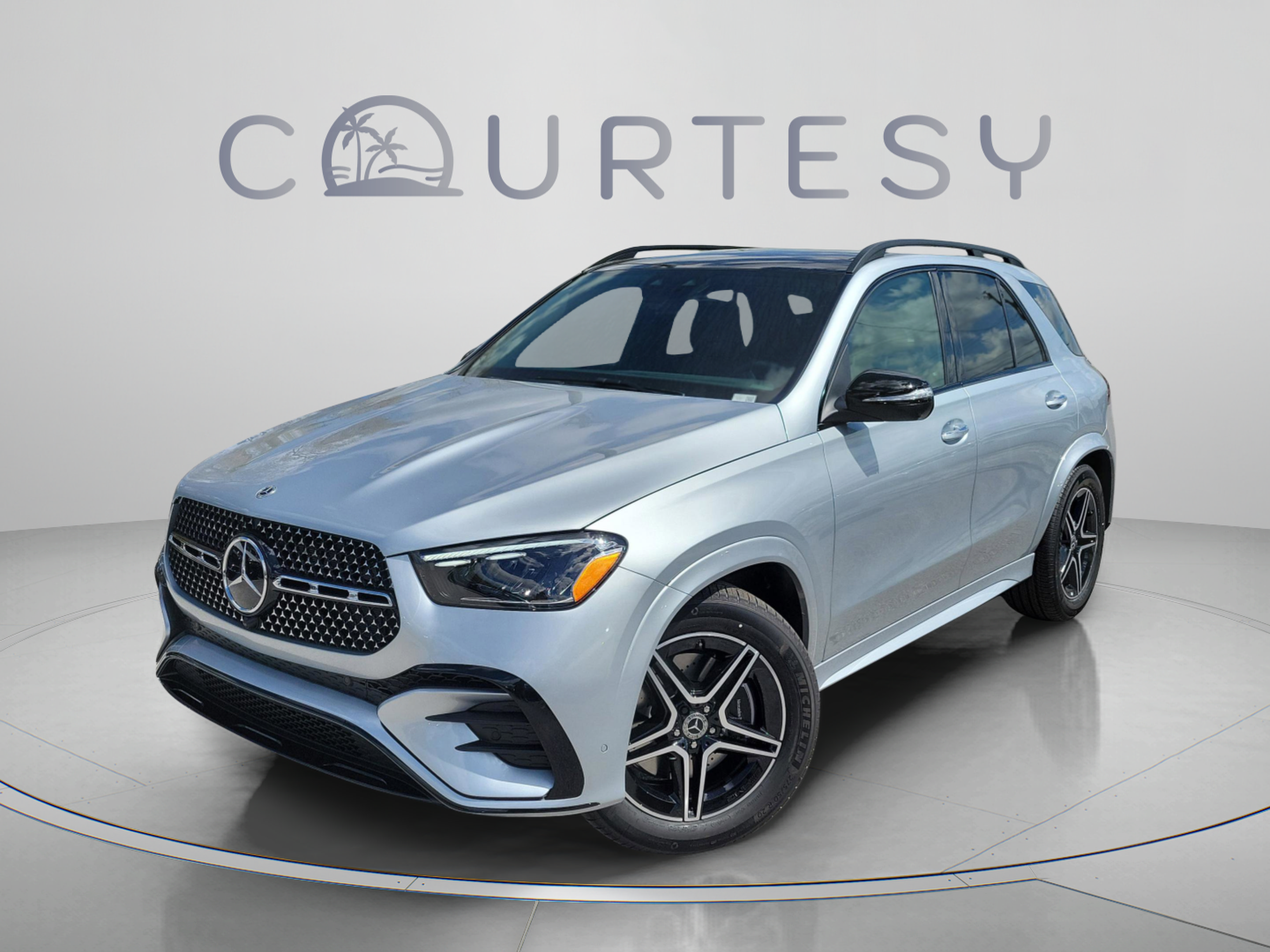 New 2026 Mercedes-Benz GLE 580 4MATIC 360° Tour