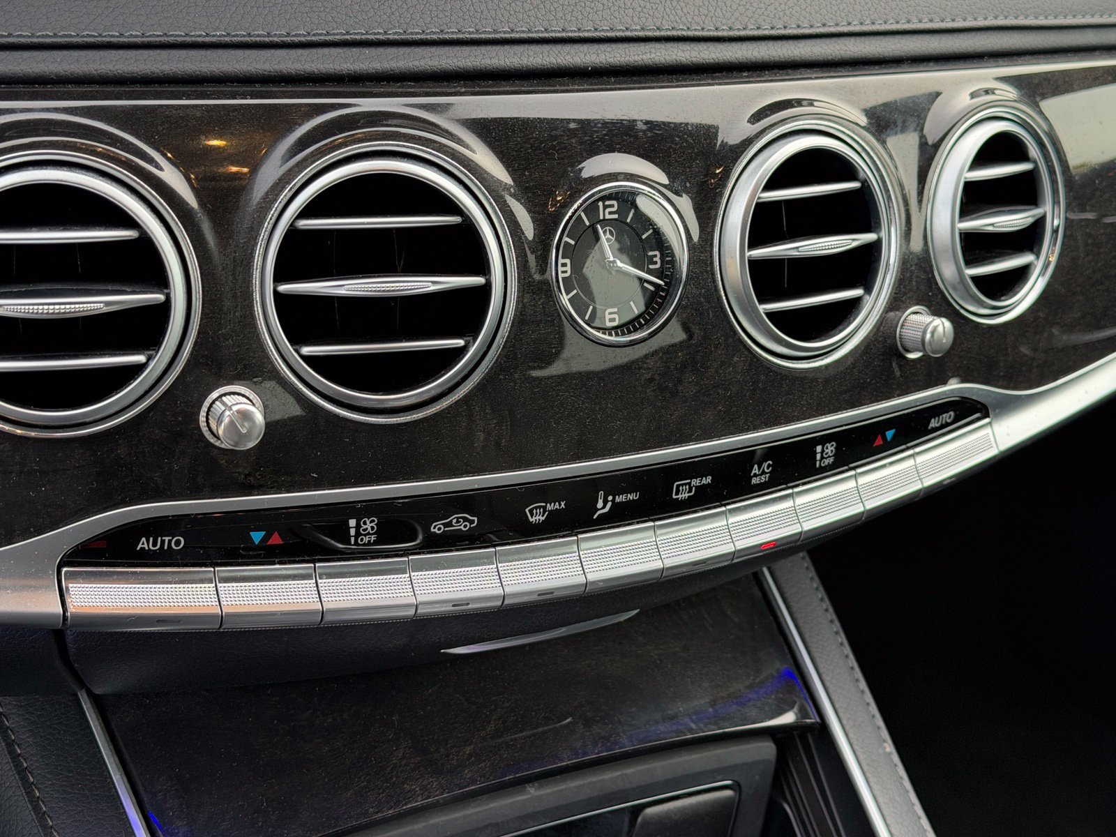 Used 2020 Mercedes-Benz S 450 4MATIC Sedan image 30