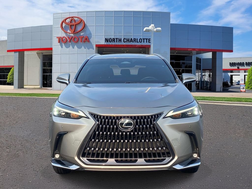 Used 2023 Lexus NX 350 AWD image 3