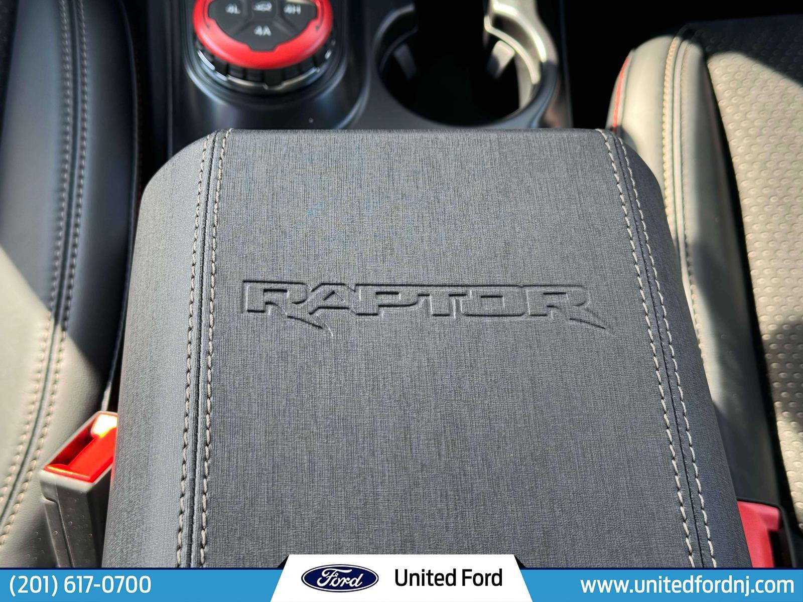 Used 2024 Ford Bronco Raptor w/ Interior Carbon Fiber Pack 6 AWD/4WD image 37