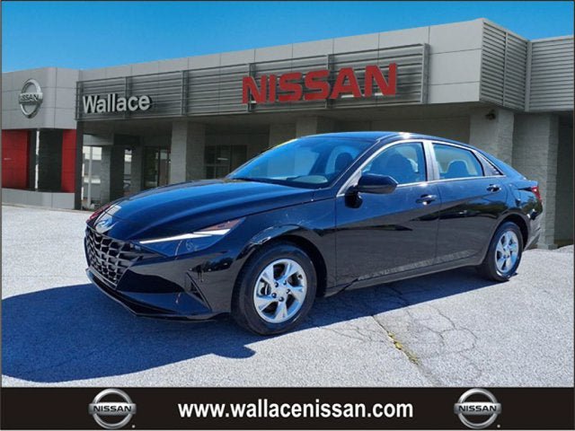 Used 2023 Hyundai Elantra SE FWD image 1