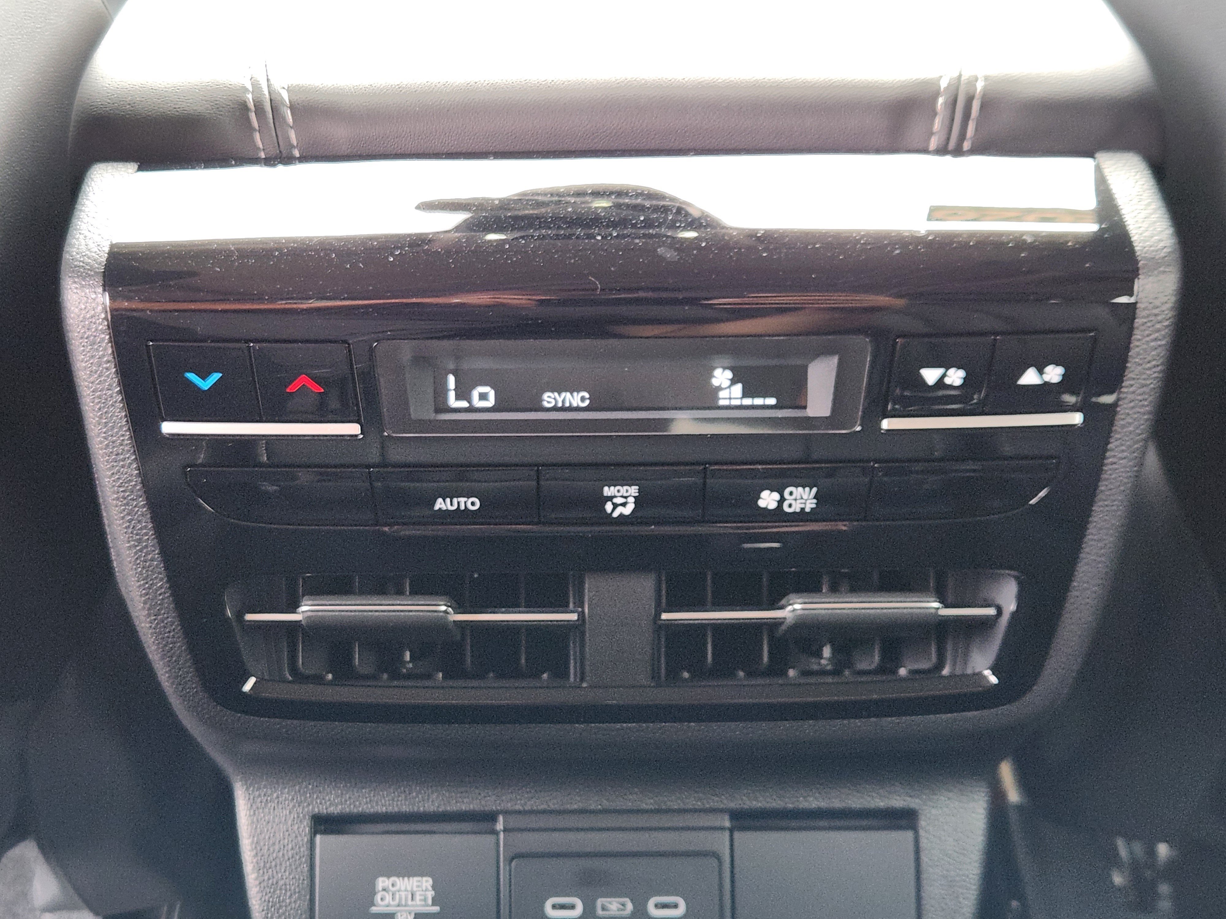 Certified 2026 Acura MDX w/ Technology Package AWD/4WD image 24