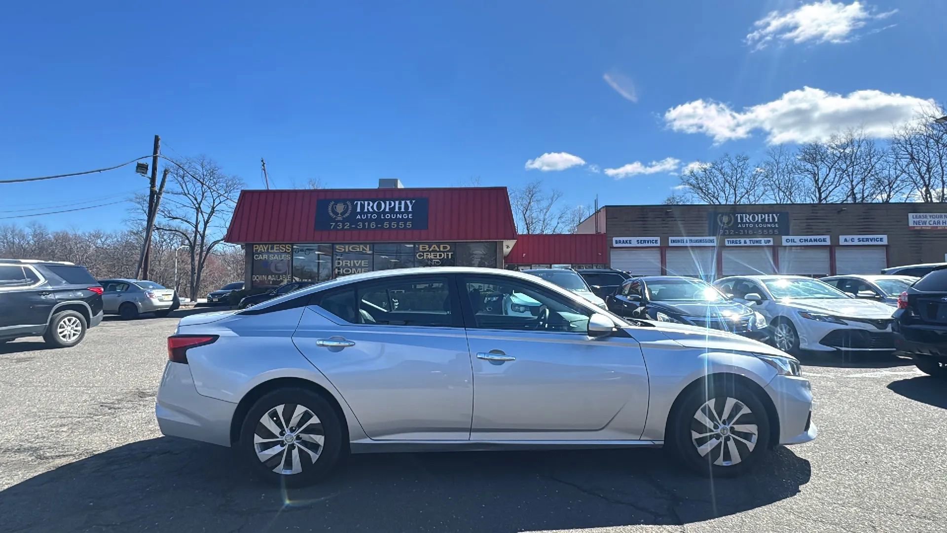 Used 2021 Nissan Altima 2.5 S w/ Driver Assist Package image 4