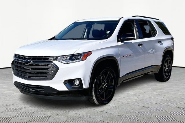 Used 2020 Chevrolet Traverse Premier w/ Redline Edition image 3