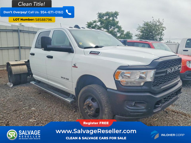 Used 2022 RAM 3500 Tradesman RWD image 5