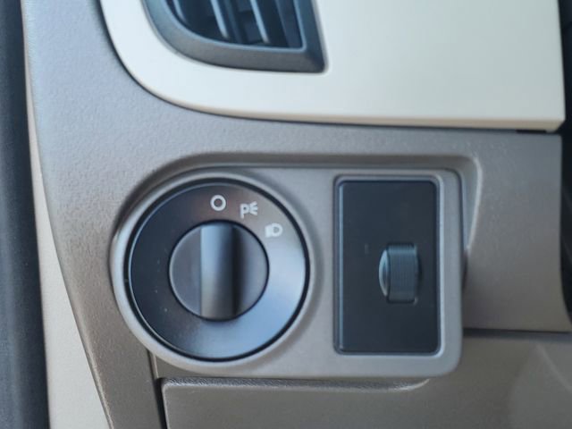 Used 2008 Ford Focus SE image 20