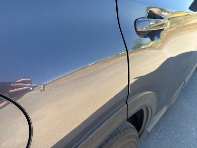 Used 2023 Subaru Forester Premium image 3