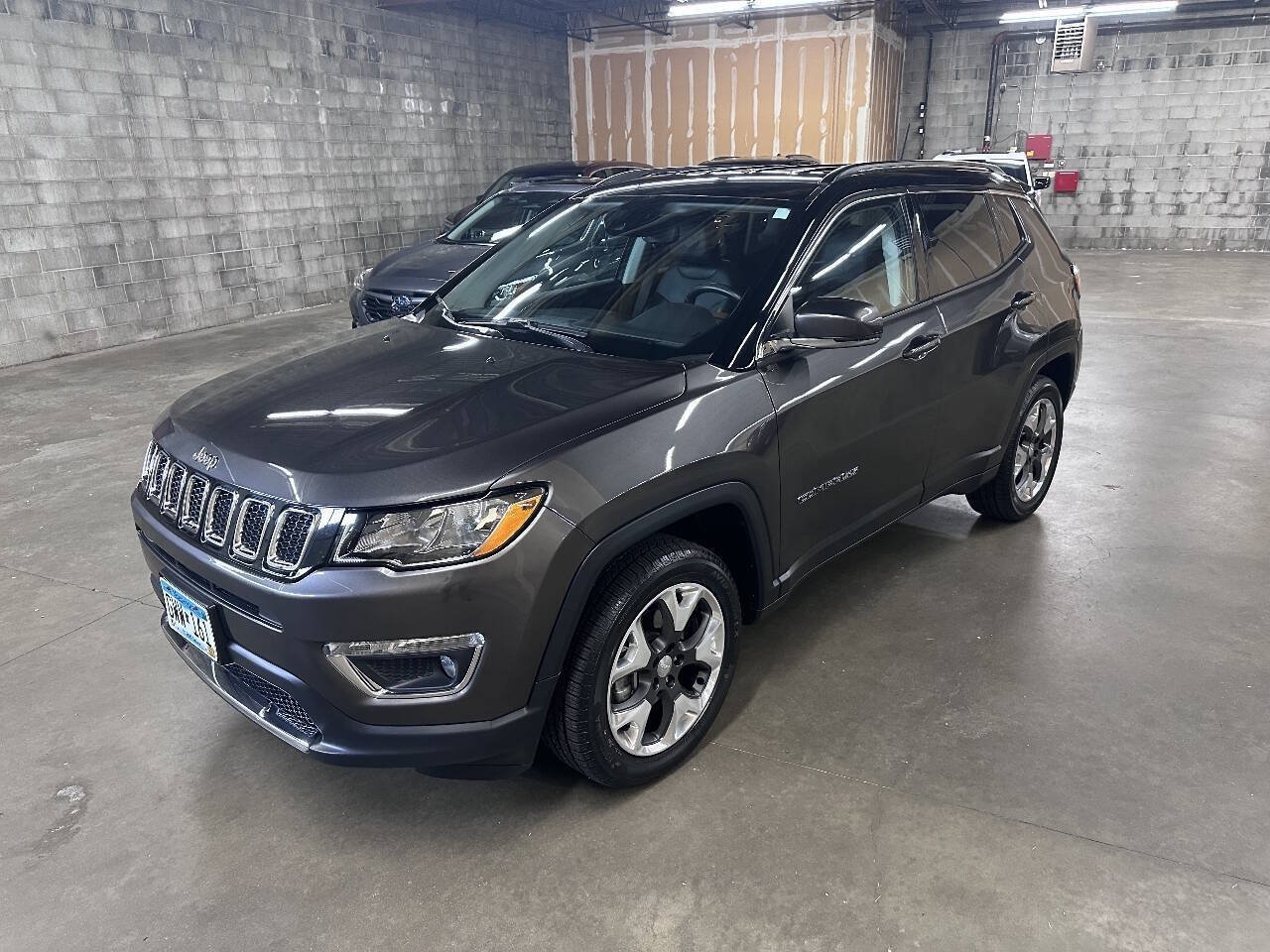 Used 2021 Jeep Compass Limited w/ Trailer Tow Group AWD/4WD image 1