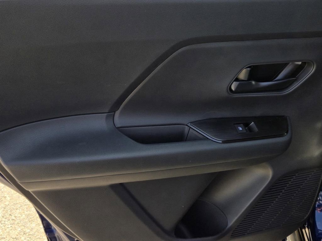 New 2026 Nissan Kicks S image 10