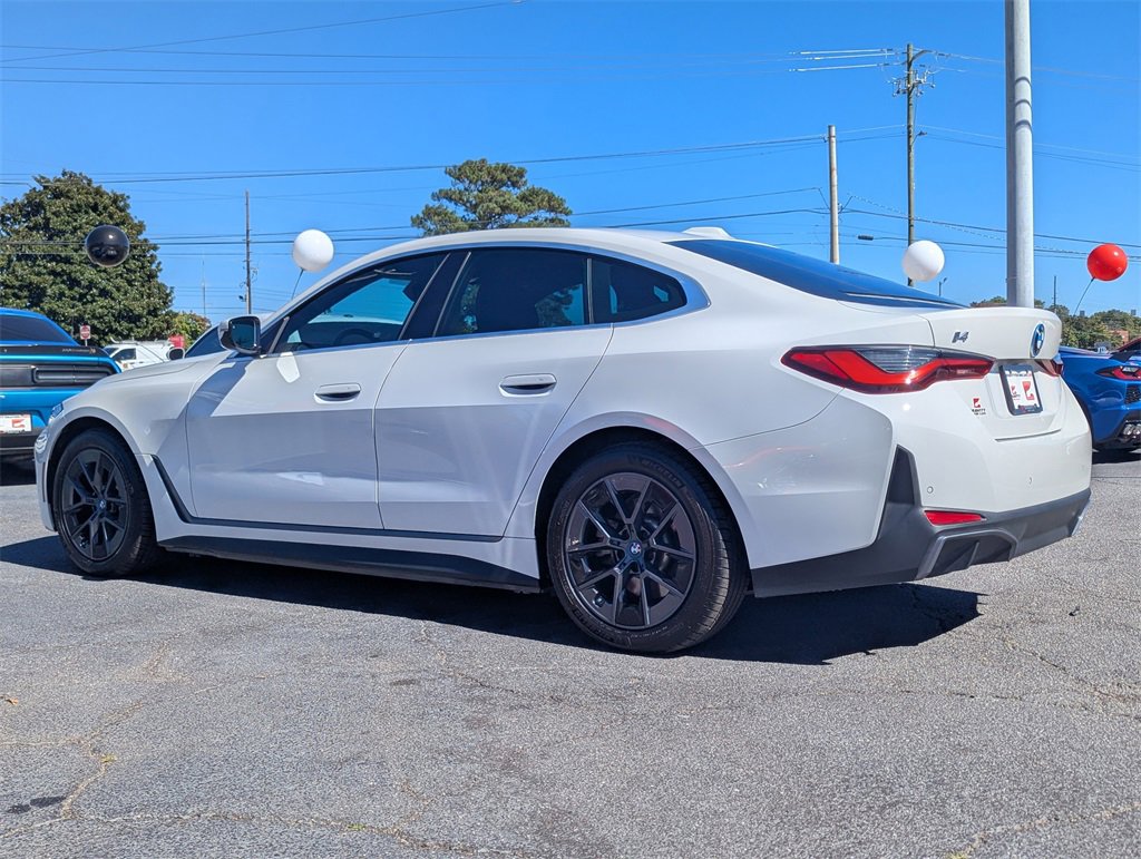 Used 2022 BMW i4 eDrive40 w/ Premium Package image 3