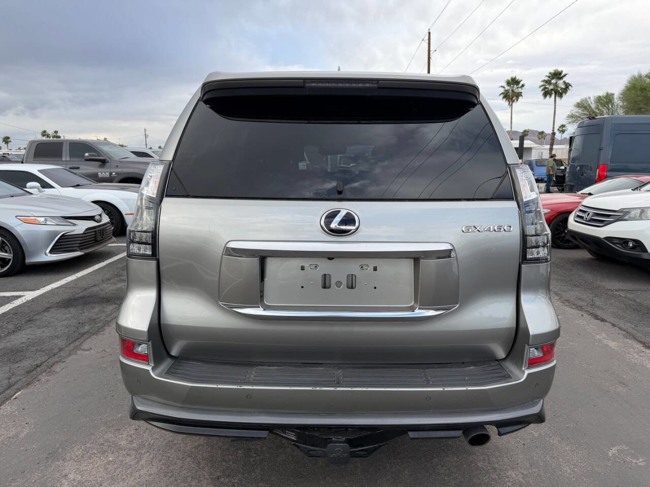 Used 2023 Lexus GX 460 Luxury w/ Sport Design Package image 6