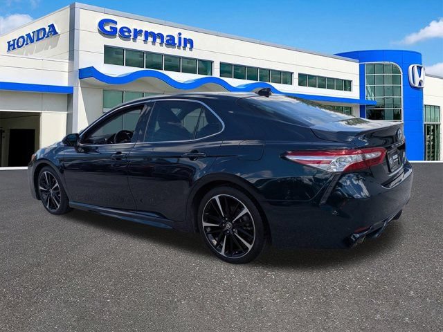 Used 2020 Toyota Camry XSE FWD image 7