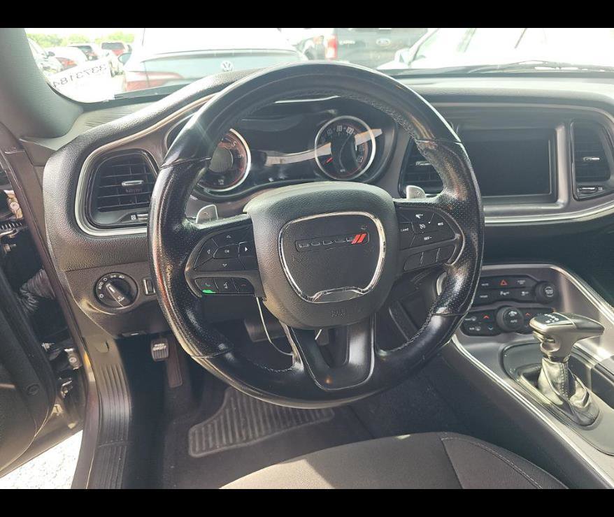 Used 2019 Dodge Challenger GT w/ Driver Convenience Group RWD image 4