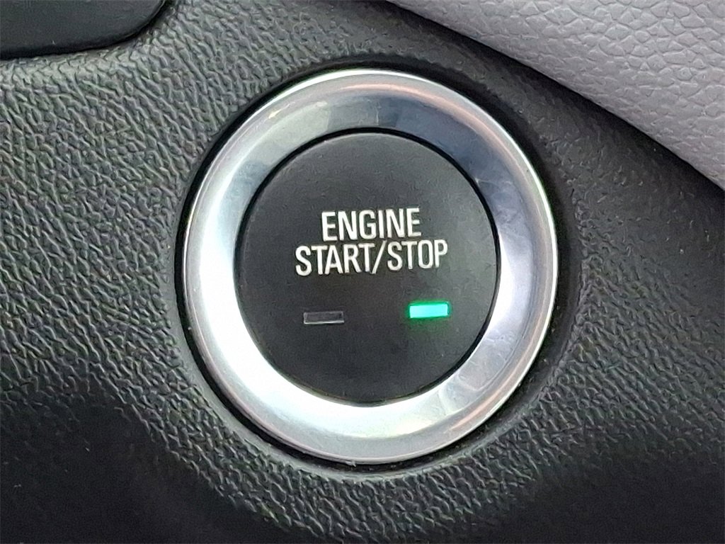 Used 2020 Chevrolet Equinox LS image 22