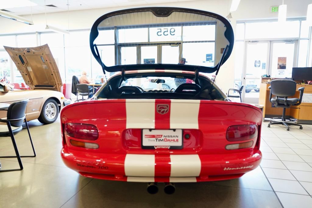 Used 2002 Dodge Viper GTS RWD image 6