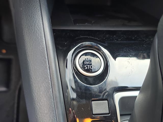 New 2025 Nissan Versa SV w/ Trunk Package image 26