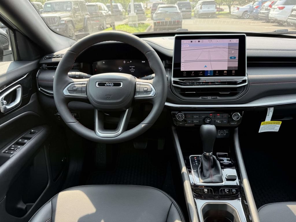 New 2026 Jeep Compass Trailhawk w/ Sun, Sound & Navigation Group AWD/4WD image 18