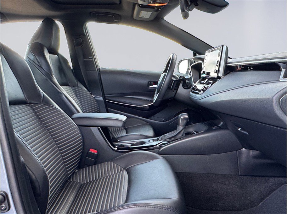 Used 2020 Toyota Corolla XSE w/ Carpet Mat Package (TMS) FWD image 20
