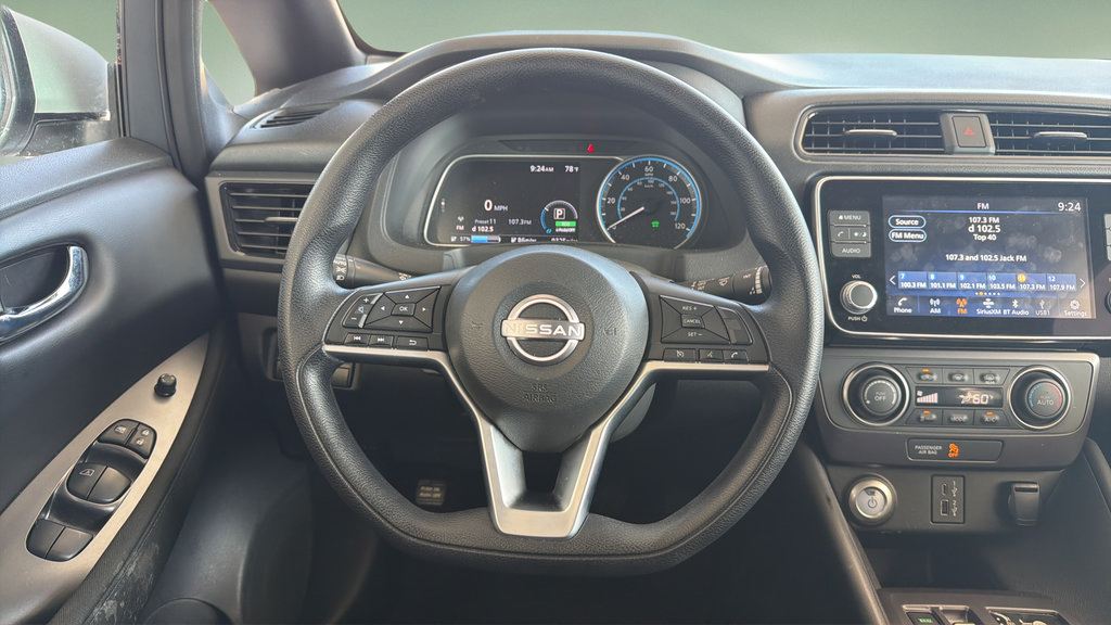 Certified 2025 Nissan Leaf S FWD image 9