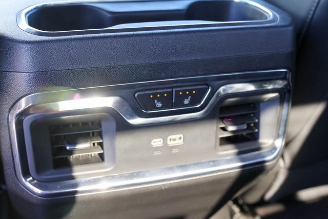 Used 2024 Chevrolet Silverado 3500 High Country w/ Technology Package image 24