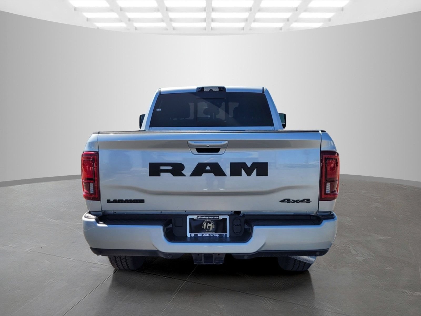 New 2026 RAM 2500 Laramie AWD/4WD image 6