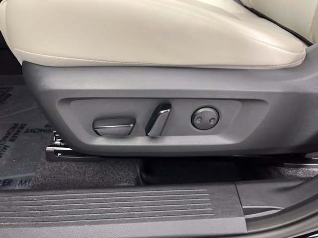 New 2026 Nissan Rogue Dark Armor FWD image 32
