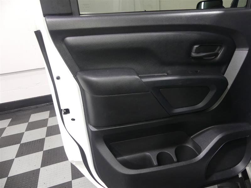 Used 2022 Nissan Titan S w/ S Utility Package image 22